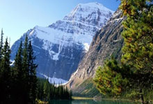 莱万特客场奏凯，登顶之势不可挡！